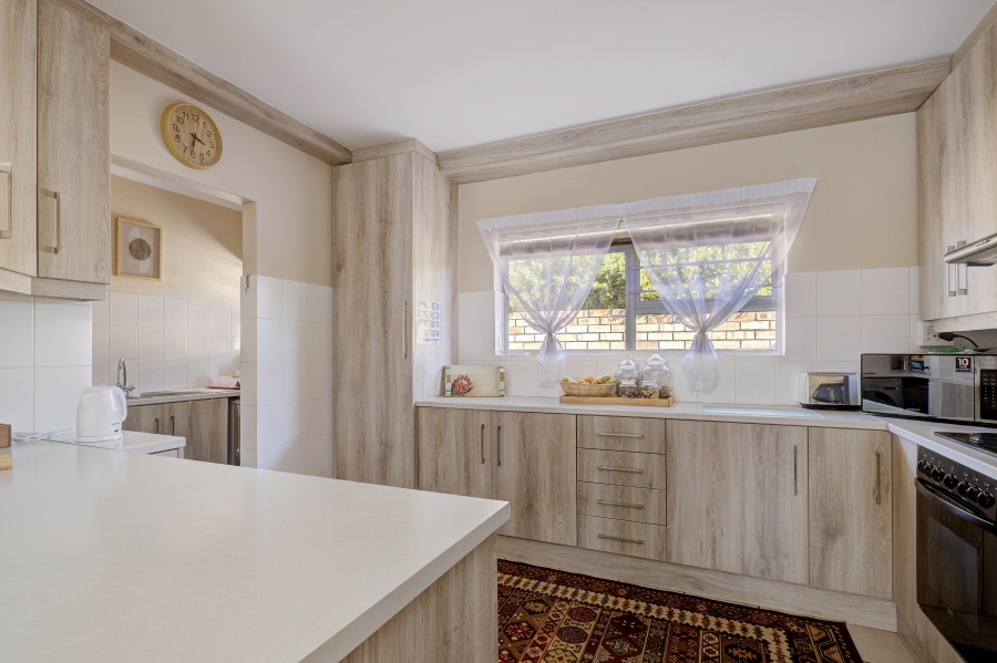 3 Bedroom Property for Sale in Summerstrand Eastern Cape